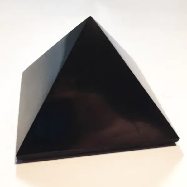 Shungiet Piramide 12cm